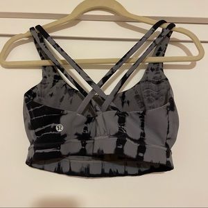 Lululemon criss cross back tie dye shorts bra sz 6